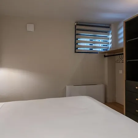 Semi-basement - Asklipiou Cube * Kalamata